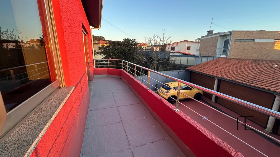 Moradia T4 para Venda em Vila Chã Foto 28