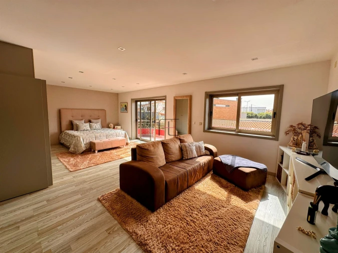 Moradia T4 para Venda em Vila Chã Foto 8