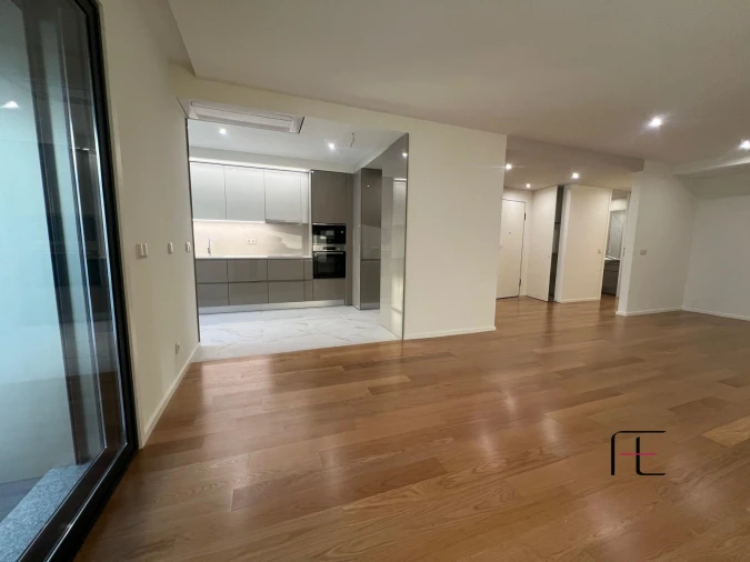 Apartamento T3 para Venda em Cidade da Maia Foto 7