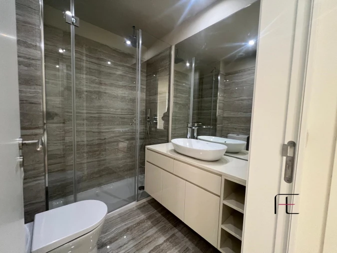 Apartamento T3 para Venda em Cidade da Maia Foto 10