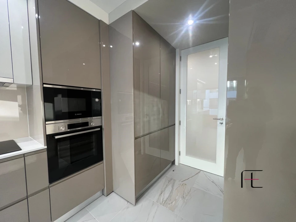 Apartamento T3 para Venda em Cidade da Maia Foto 3