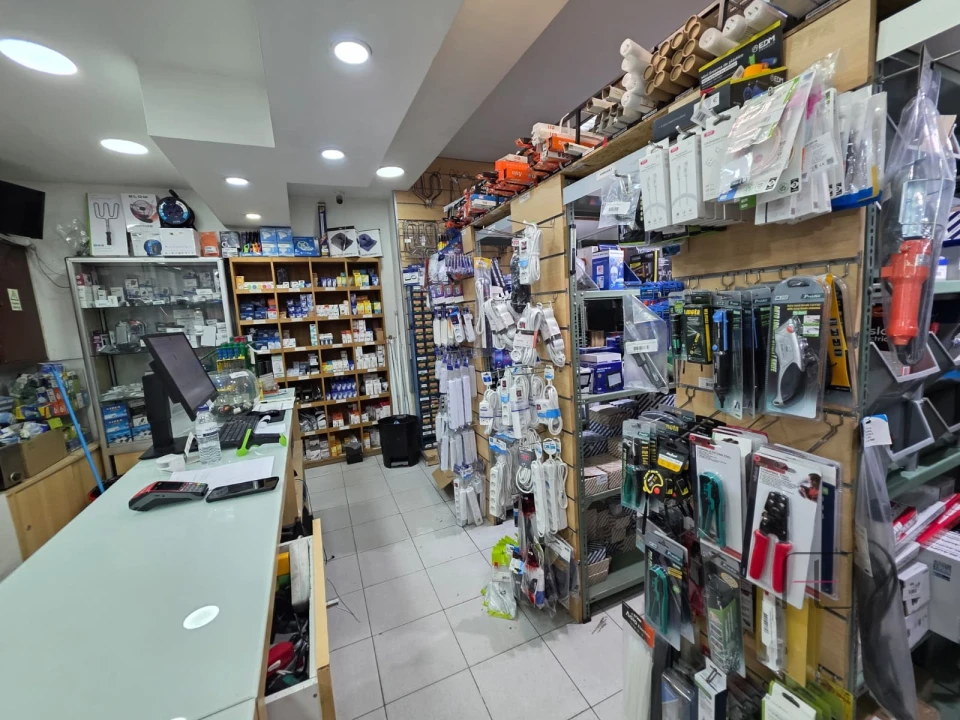 Loja para Arrendamento em Cedofeita, Santo Ildefonso, Sé, Miragaia, São Nicolau e Vitória Foto 4