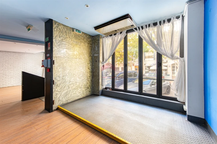 Loja para Venda em Monte Gordo Foto 5