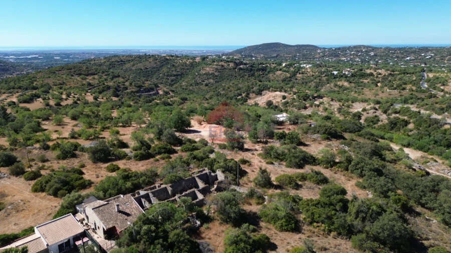 Moradia T4 para Venda em São Brás de Alportel Foto 4