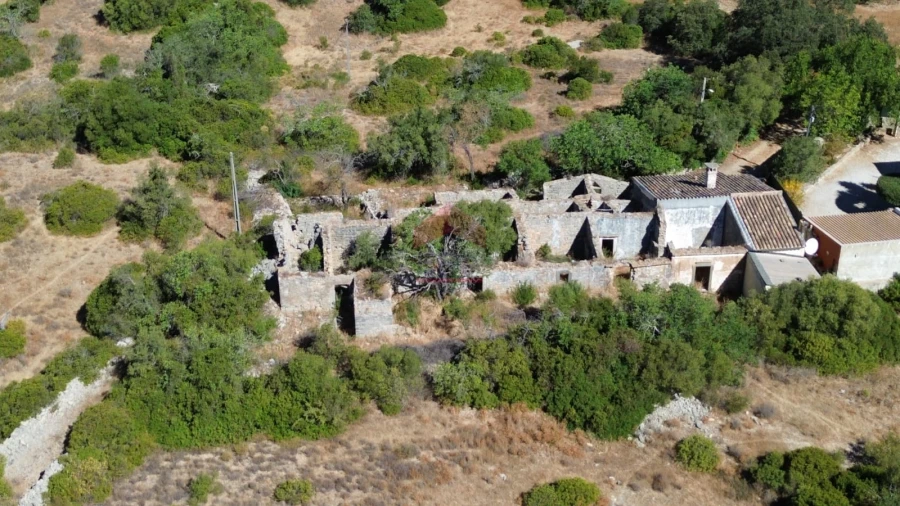 Moradia T4 para Venda em São Brás de Alportel Foto 10