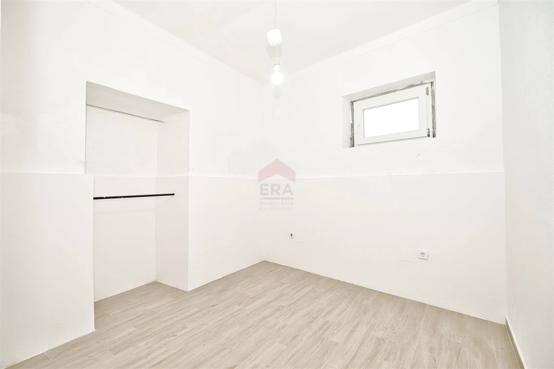 Moradia T1 para Venda em Beja (Salvador e Santa Maria da Feira) Foto 3