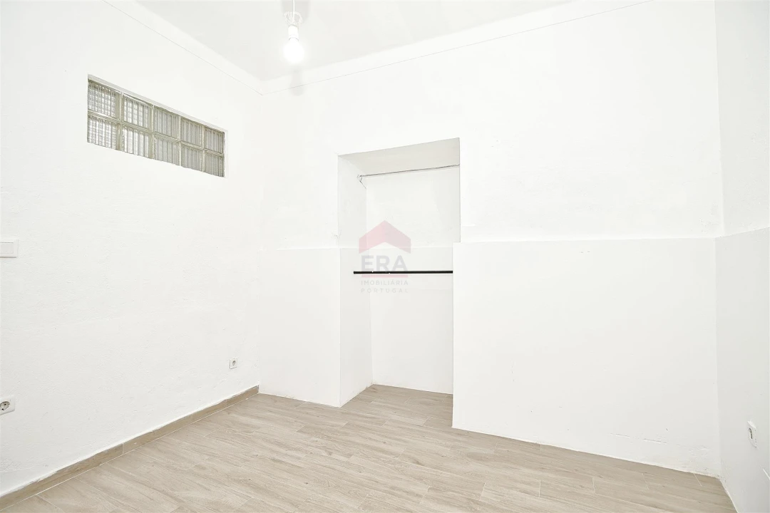 Moradia T1 para Venda em Beja (Salvador e Santa Maria da Feira) Foto 4