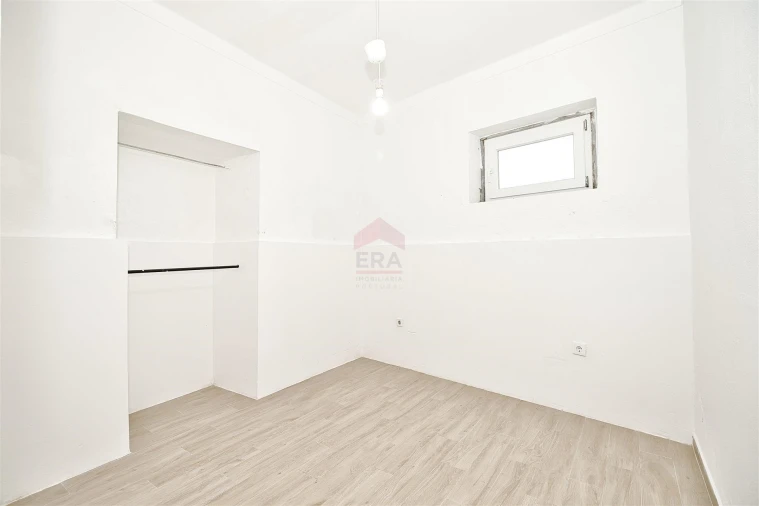 Moradia T1 para Venda em Beja (Salvador e Santa Maria da Feira) Foto 3