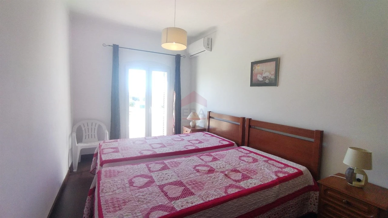 Moradia T3 para Venda em Altura Foto 9