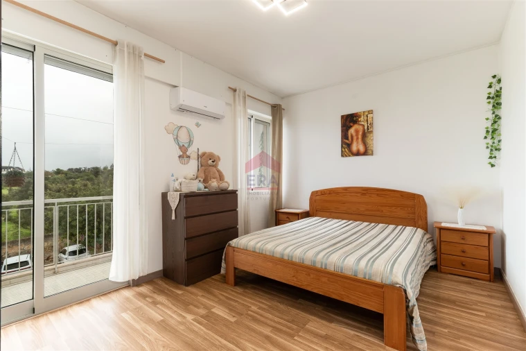 Apartamento T0 para Venda em Faro (Sé e São Pedro) Foto 16