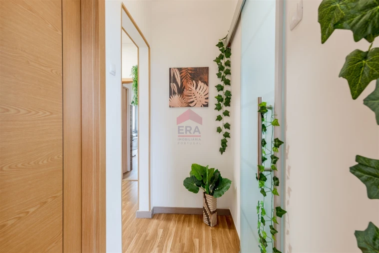 Apartamento T0 para Venda em Faro (Sé e São Pedro) Foto 12