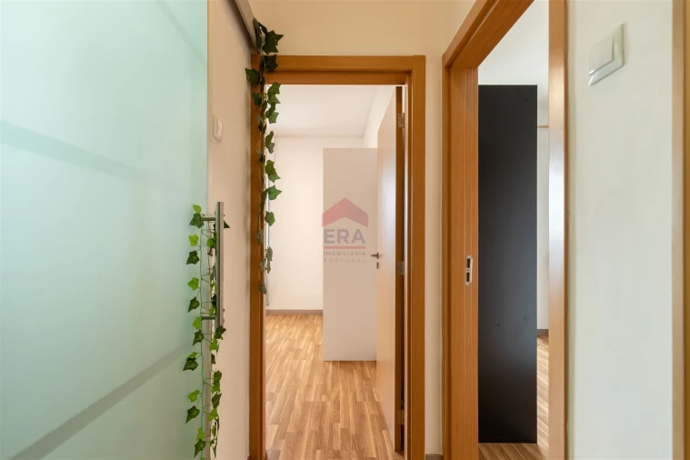 Apartamento T0 para Venda em Faro (Sé e São Pedro) Foto 19