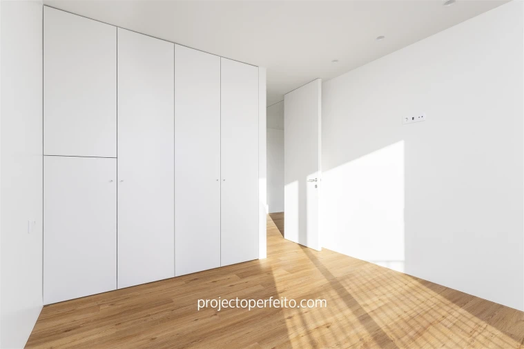 Apartamento T2 para Arrendamento em Santa Marinha e São Pedro da Afurada Foto 11