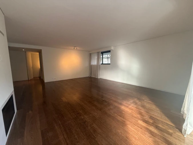 Apartamento T3 para Venda em Aldoar, Foz do Douro e Nevogilde Foto 9