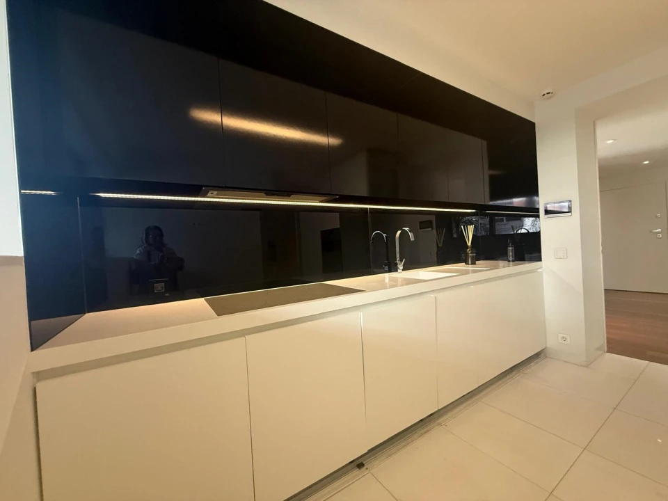 Apartamento T3 para Venda em Aldoar, Foz do Douro e Nevogilde Foto 13