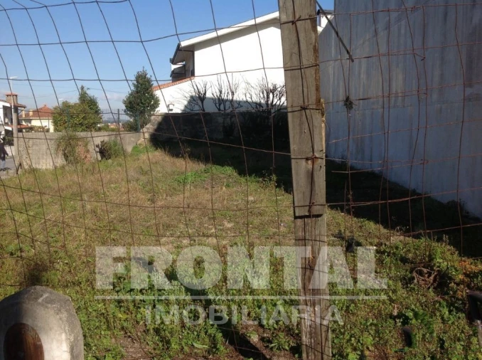 Terreno para Venda em Ermesinde Foto 7