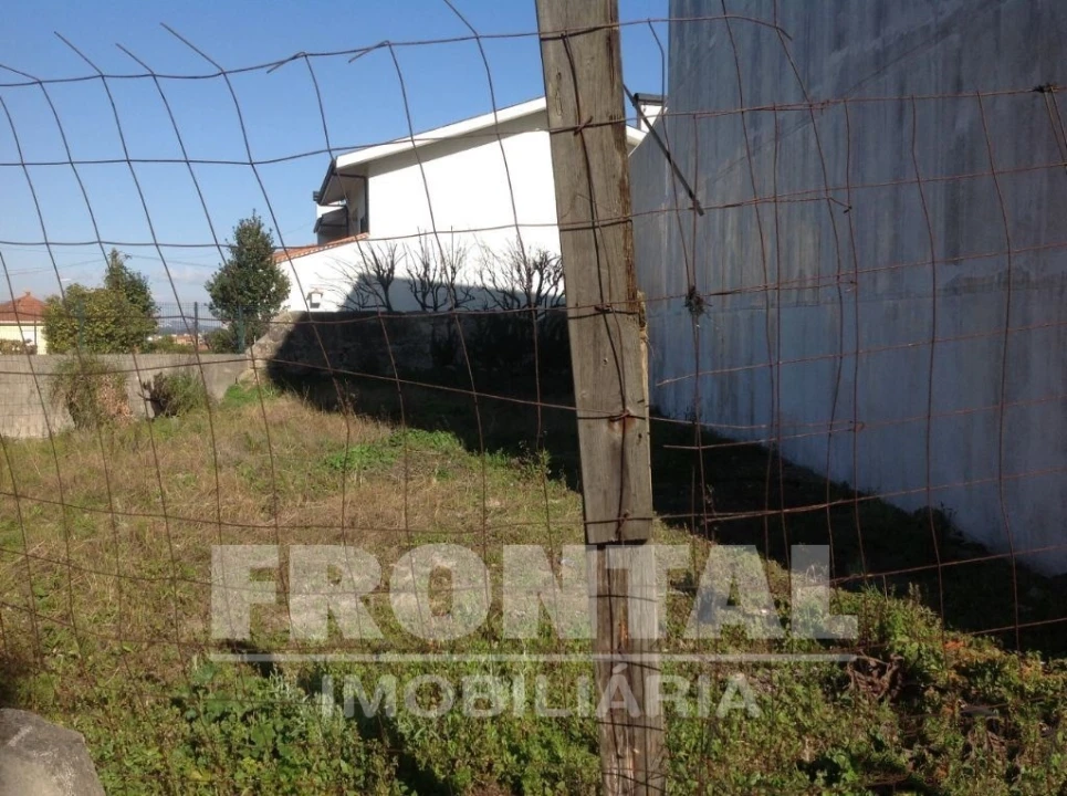 Terreno para Venda em Ermesinde Foto 6