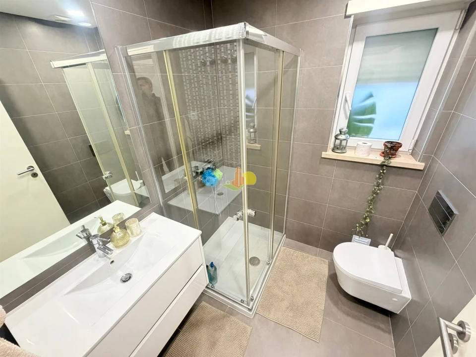 Apartamento T3 para Venda em Tavarede Foto 18