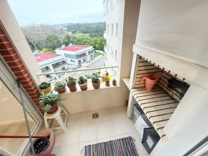 Apartamento T3 para Venda em Tavarede Foto 3