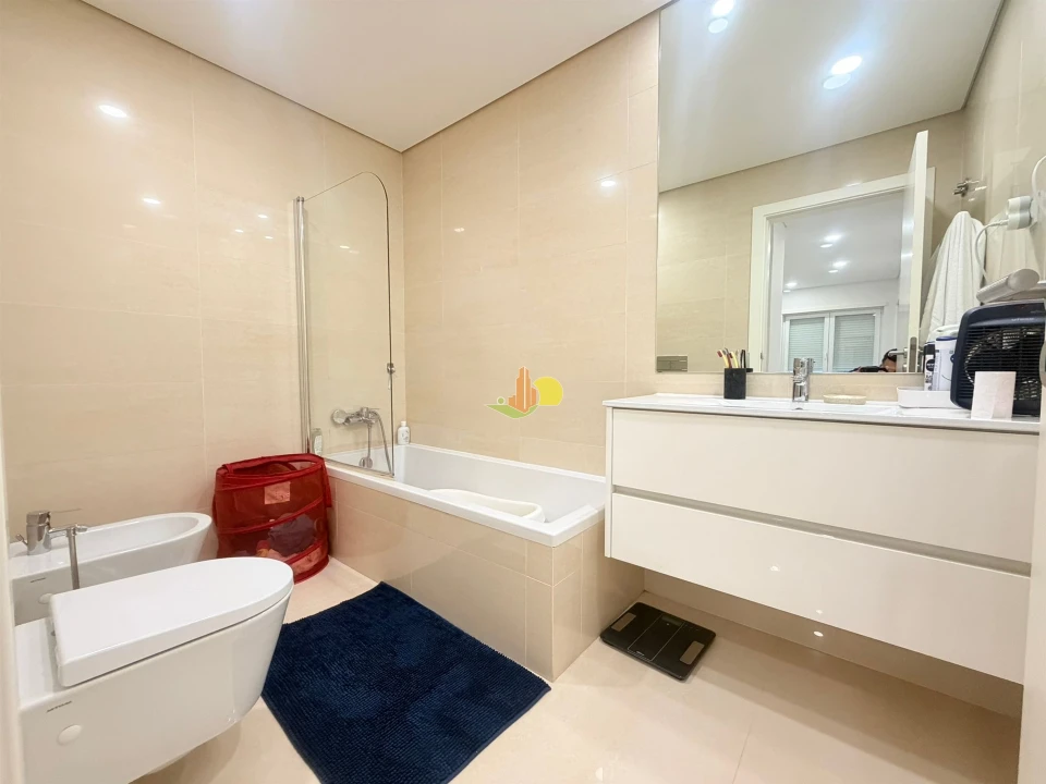 Apartamento T3 para Venda em Tavarede Foto 27