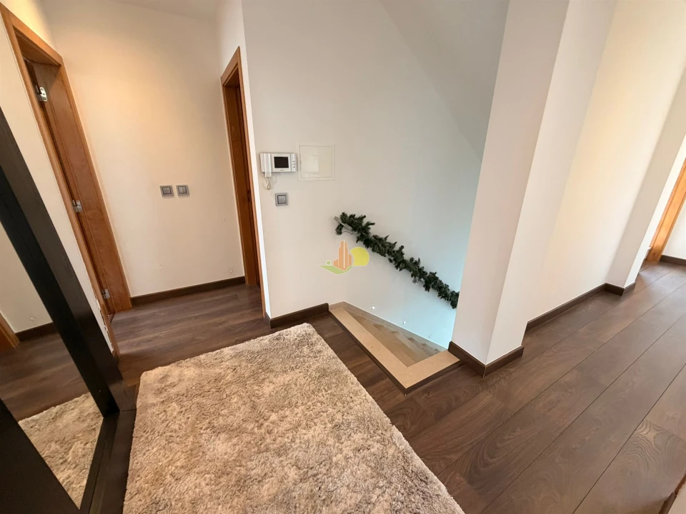 Moradia T4 para Venda em Tavarede Foto 28