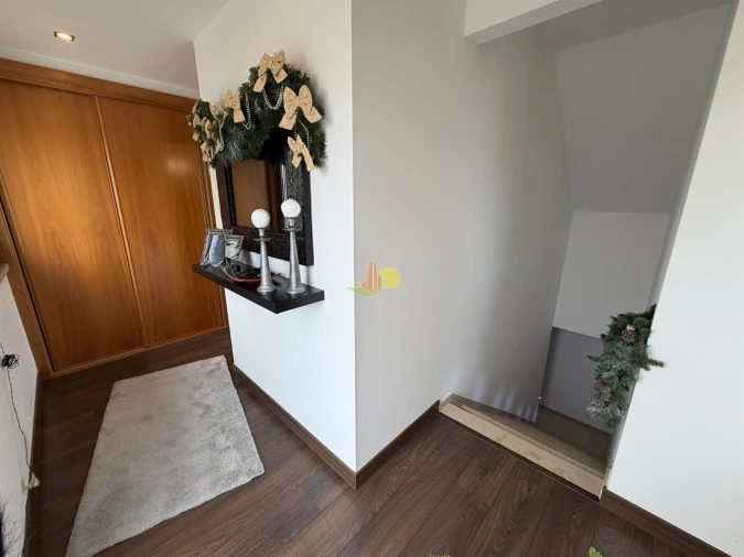 Moradia T4 para Venda em Tavarede Foto 43