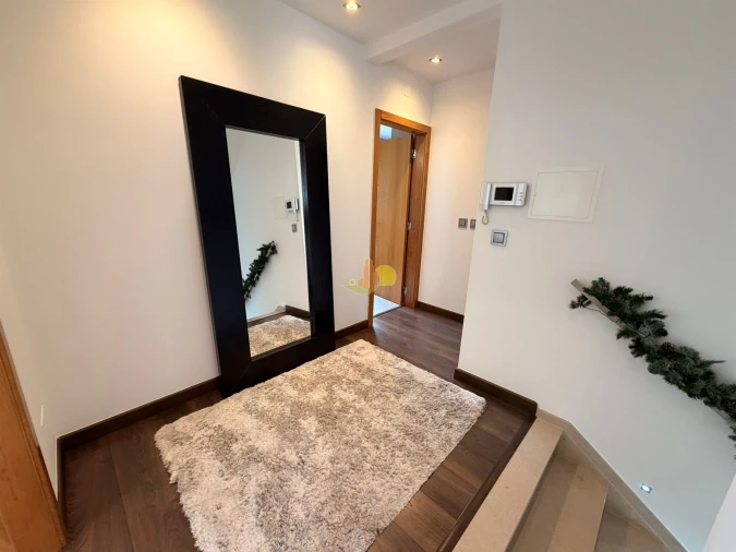 Moradia T4 para Venda em Tavarede Foto 16