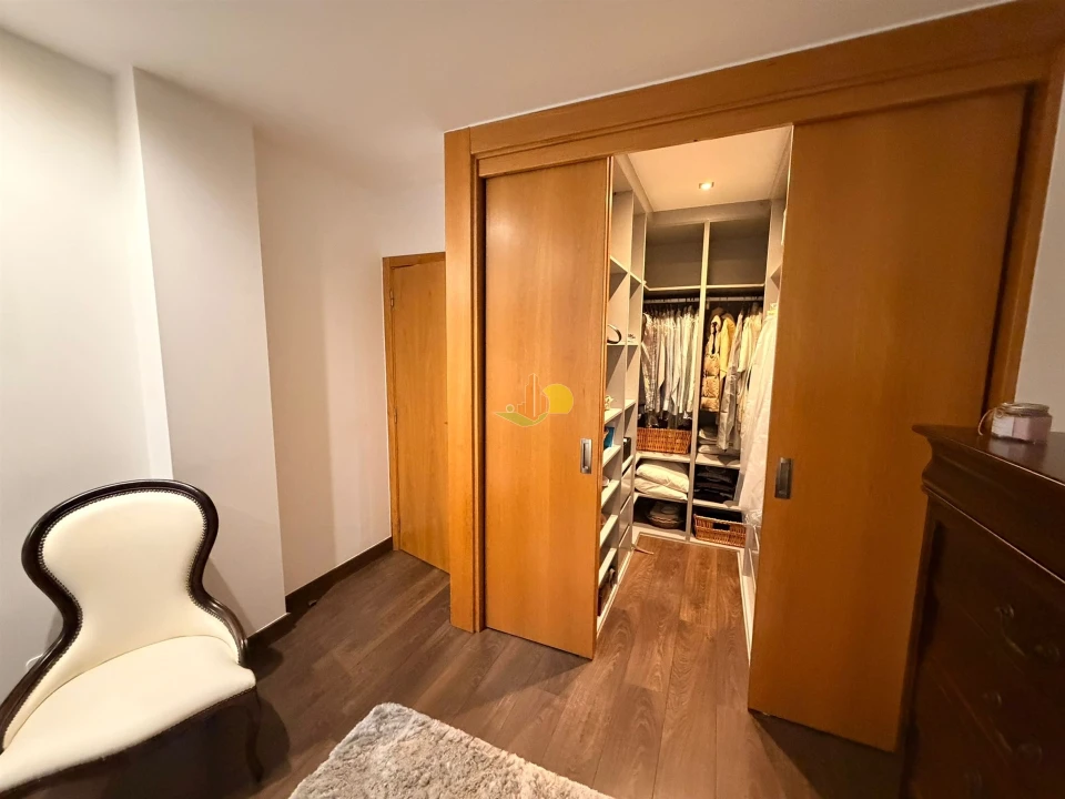 Moradia T4 para Venda em Tavarede Foto 20