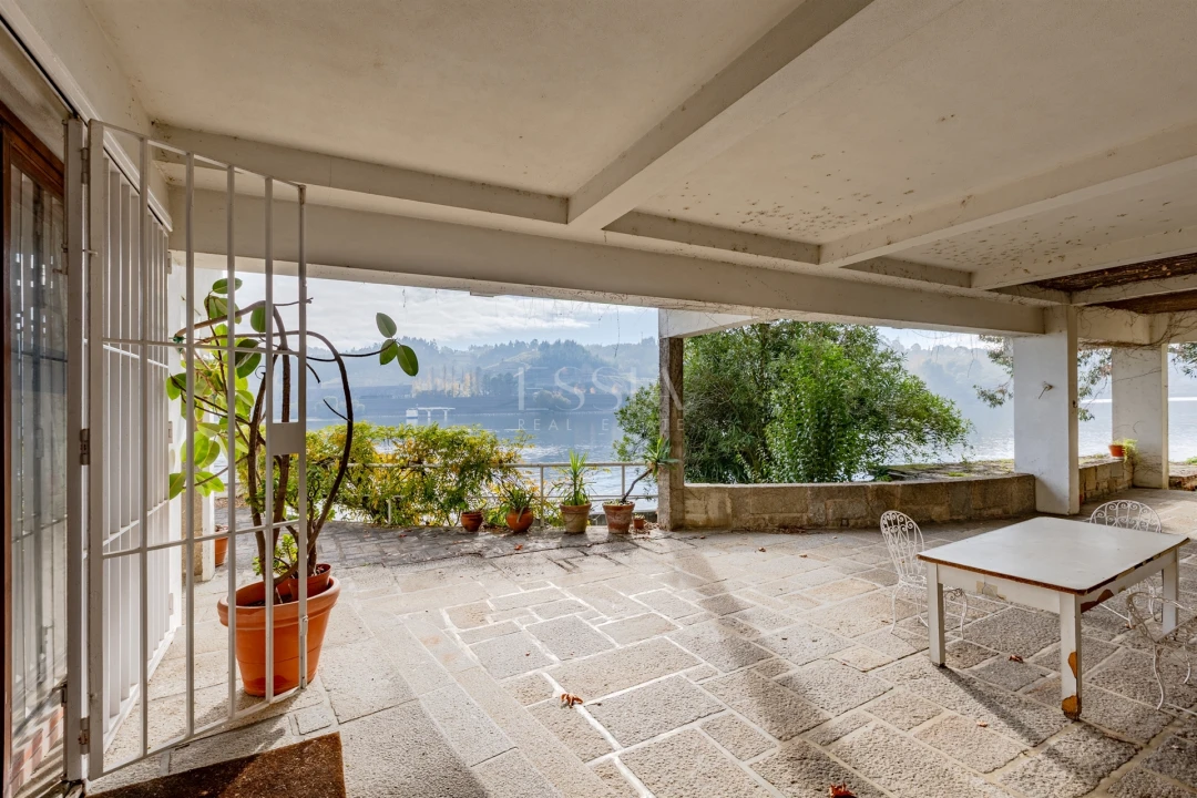 Moradia T5 para Venda em Foz do Sousa e Covelo Foto 33