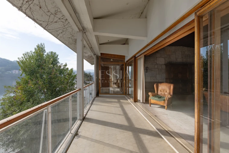 Moradia T5 para Venda em Foz do Sousa e Covelo Foto 25