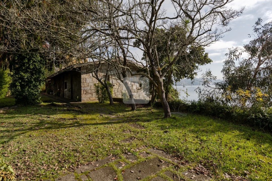 Moradia T5 para Venda em Foz do Sousa e Covelo Foto 54