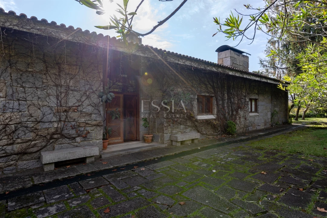 Moradia T5 para Venda em Foz do Sousa e Covelo Foto 54