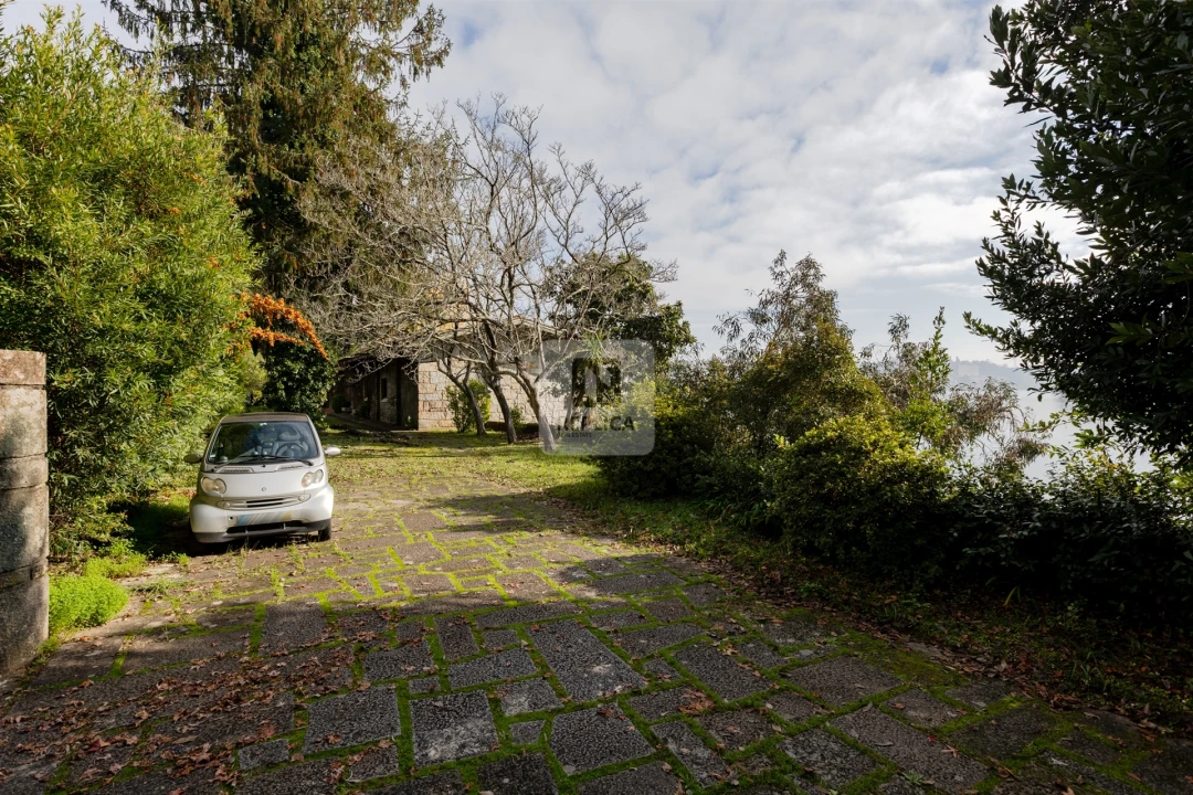 Moradia T5 para Venda em Foz do Sousa e Covelo Foto 53