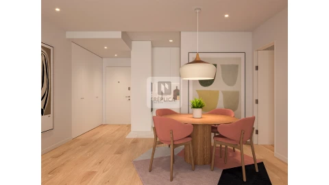 Apartamento T2 para Venda em Campanhã