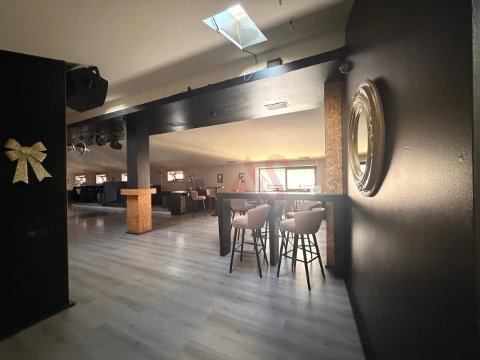 Loja para Trespasse em Caldas de Vizela (São Miguel e São João) Foto 5