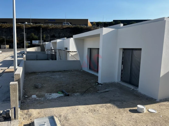 Moradia T3 para Venda em Silvares, Pias, Nogueira e Alvarenga Foto 16