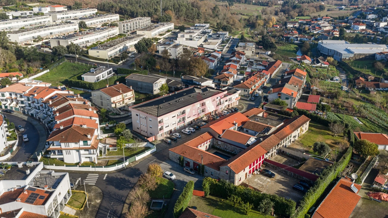 Apartamento T2 para Venda em Creixomil Foto 15