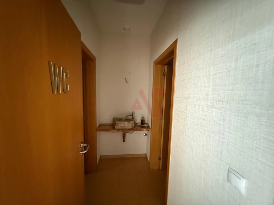 Escritório para Arrendamento em Ermesinde Foto 11