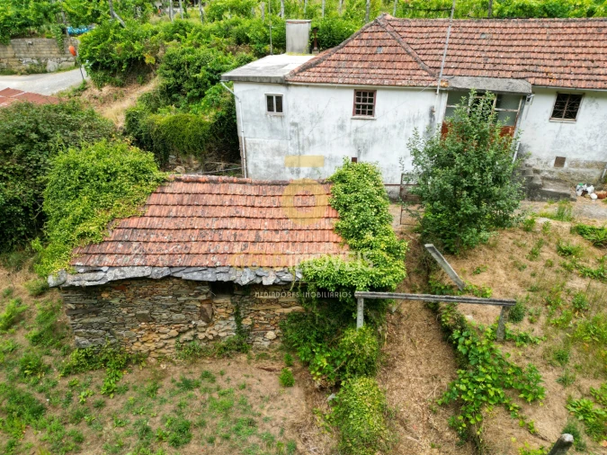 Moradia T3 para Venda em Real Foto 6