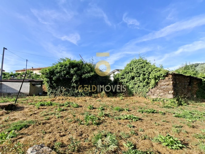 Moradia T3 para Venda em Real Foto 21