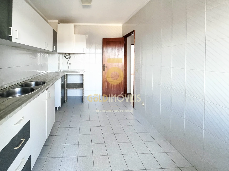 Apartamento T2 para Venda em Bem Viver Foto 5