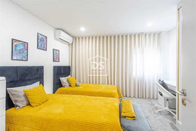 Moradia T3 para Venda em Abragão Foto 26