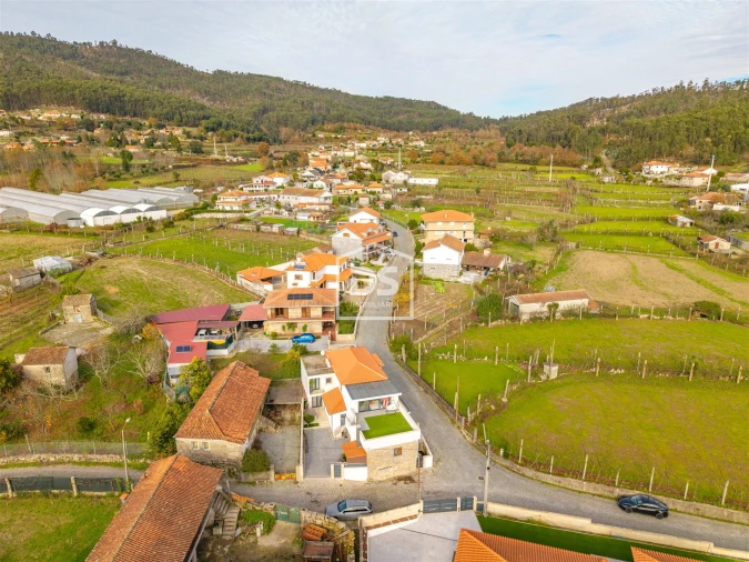 Moradia T3 para Venda em Abragão Foto 8