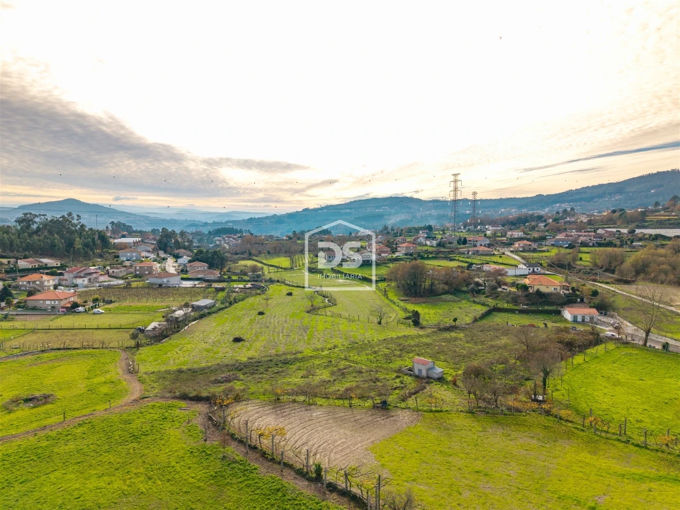 Moradia T3 para Venda em Abragão Foto 9