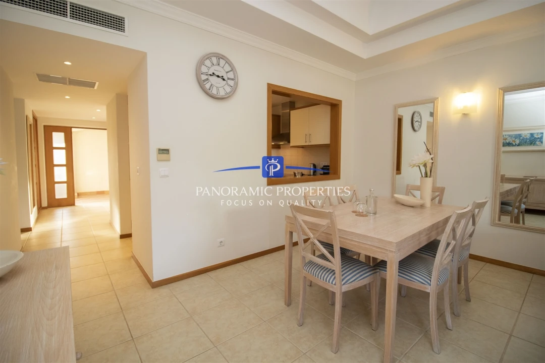 Apartamento T2 para Venda em Estômbar e Parchal Foto 10