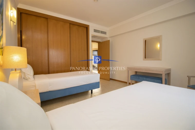 Apartamento T2 para Venda em Estômbar e Parchal Foto 10