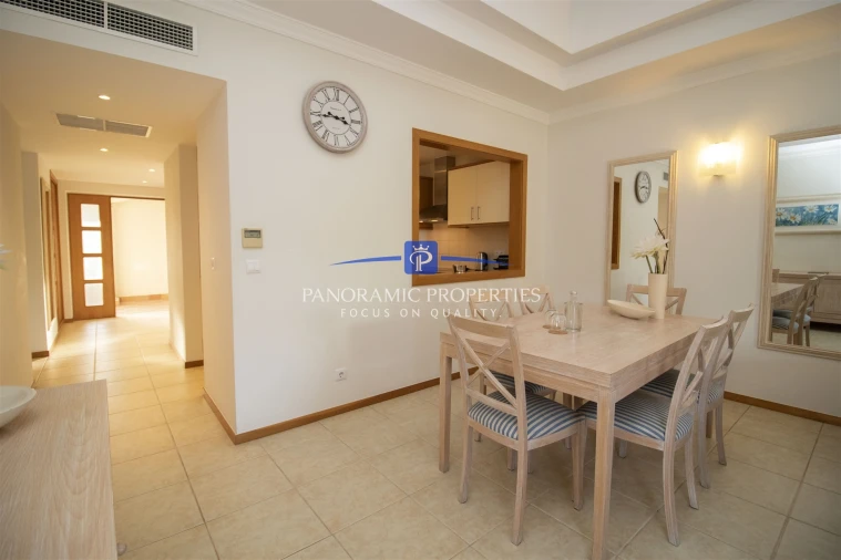 Apartamento T2 para Venda em Estômbar e Parchal Foto 6