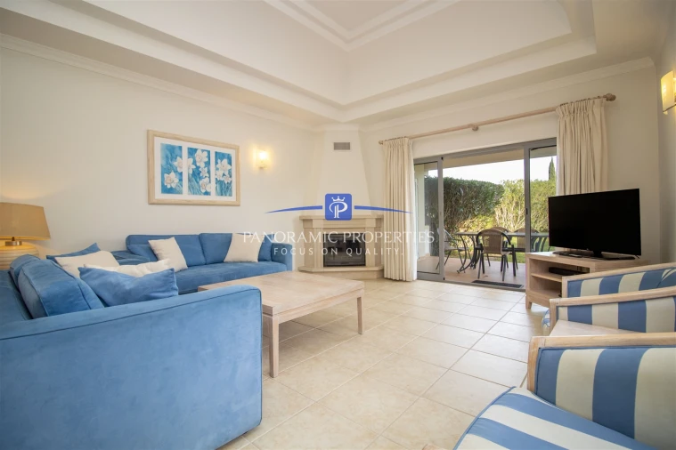 Apartamento T2 para Venda em Estômbar e Parchal Foto 5