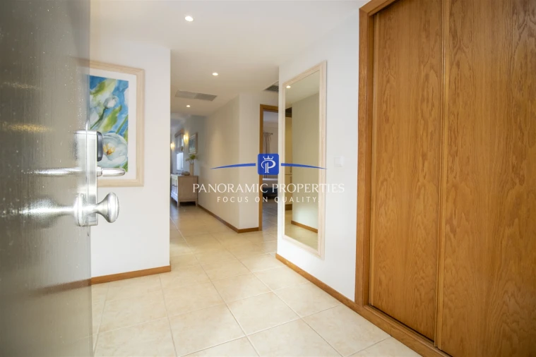 Apartamento T2 para Venda em Estômbar e Parchal Foto 9