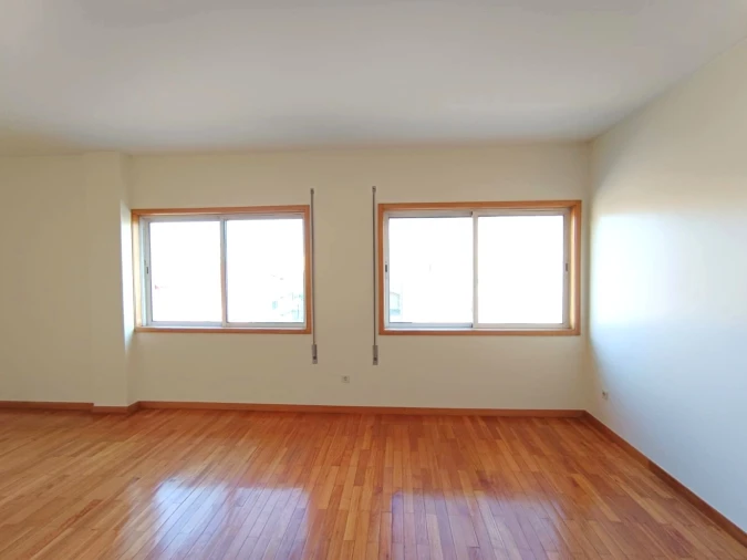 Apartamento T3 para Venda em Cedofeita, Santo Ildefonso, Sé, Miragaia, São Nicolau e Vitória Foto 7